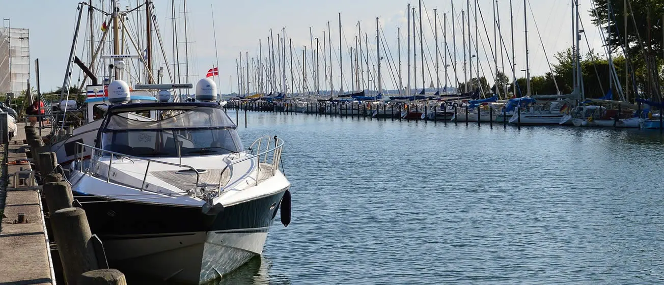 boat detailing in Fort Lauderdale